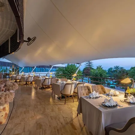 Ξενοδοχείο Rixos Downtown - The Land Of Legends Access 5*