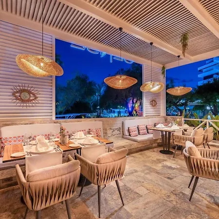Rixos Downtown - The Land Of Legends Access 5*